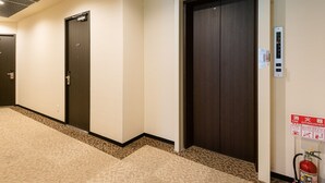 Hallway - Plaza In Namba Minami (Osaka)