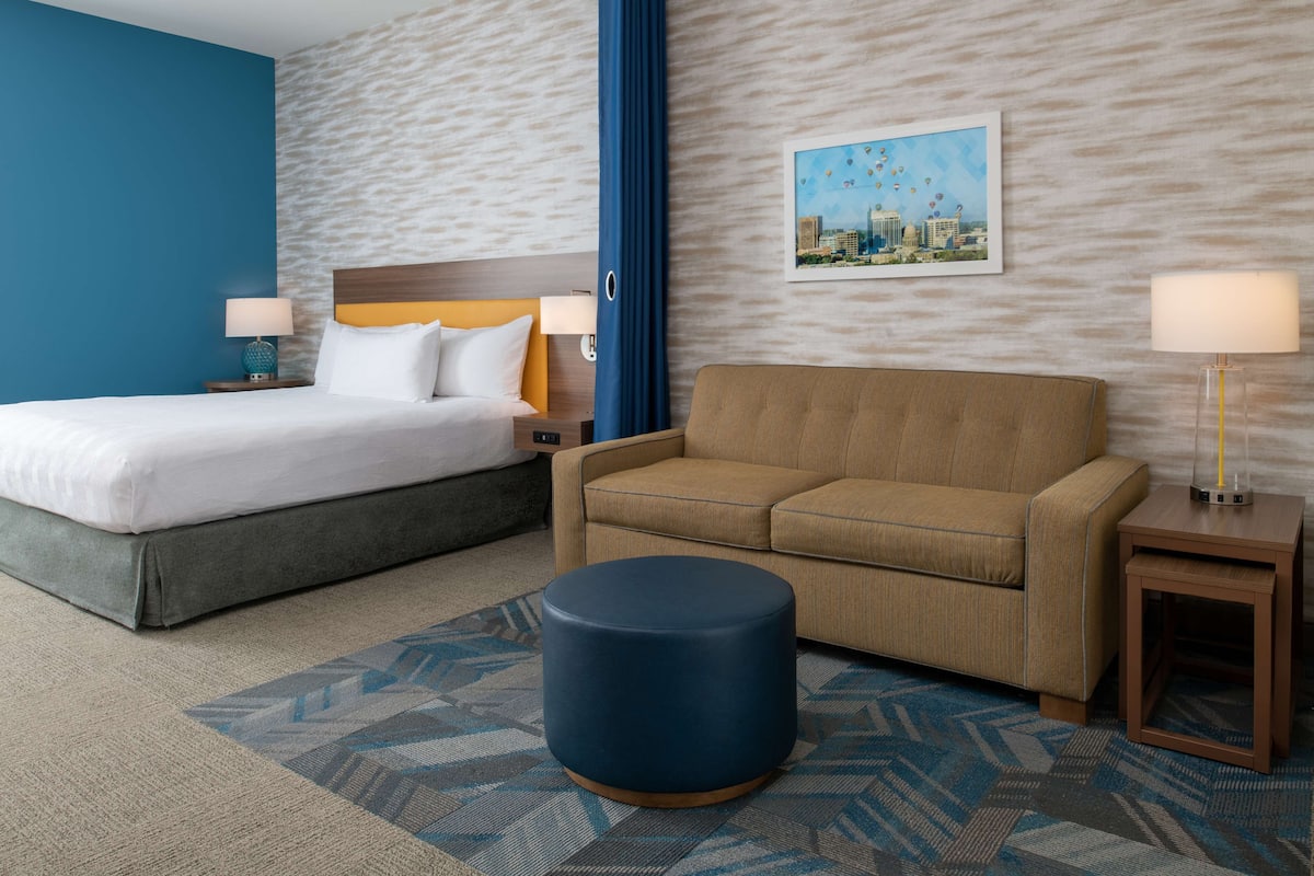 studio, 1 king bed, accessible, bathtub | living area | 48-inch smart tv with digital channels, tv, netflix