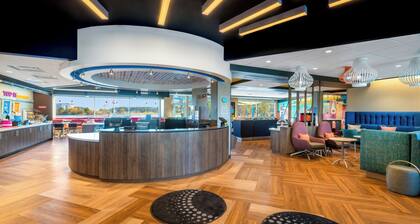 Tru by Hilton Savannah Airport