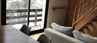 Super Allos Chalet apartment <br>(sleeps 6 + 2 extra beds)