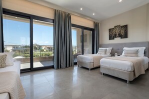 Studio Deluxe (Top Floor) | Coffre-fort, espace de travail pour ordinateurs portables