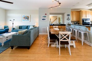 Smart TV, DVD player, books