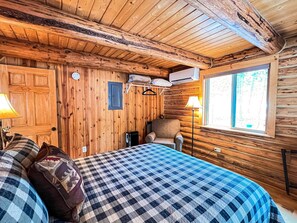 1 chambre, fer et planche à repasser, lit parapluie, Wi-Fi gratuit