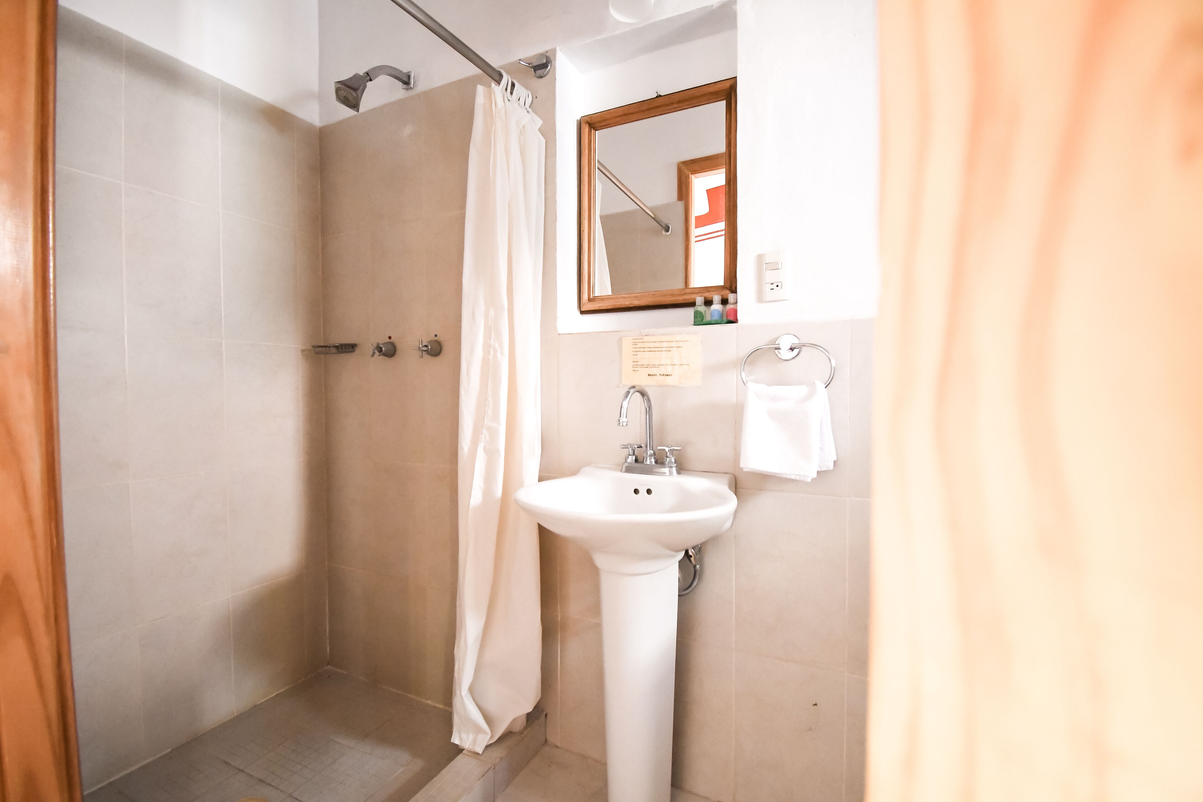 Photo - Hotel Meson Cuevano