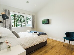 Room - 2 bedroom accommodation in Gatehouse of Fleet, near Kirkcudbright (Gatehouse of Fleet, near Kirkcudbright)