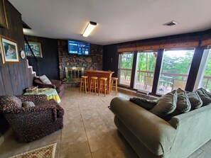 Smart-TV, DVD-Player, Videothek