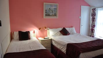 3 bedrooms, WiFi, bed sheets