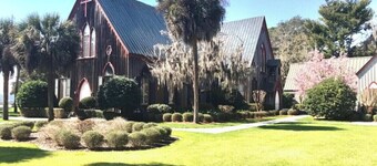 The Bluffton Farmhouse