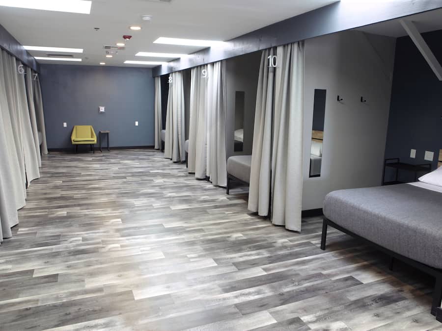 Colchones con efecto memoria y cortinas blackout