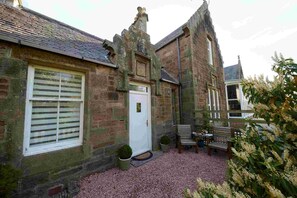 Apartment, 1 Bedroom | Terrace/patio