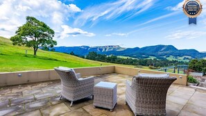 Terrace/patio - The Dairy @ Cavan, Kangaroo Valley, Stunning Views (Barrengarry)