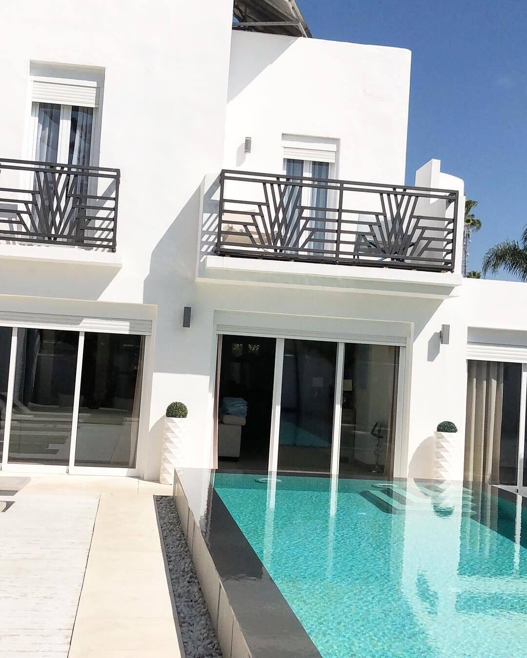 Ulkouima-allas, lämmitetty uima-allas