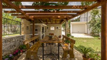 Restauration extérieure