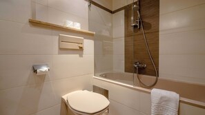 Hair dryer, towels