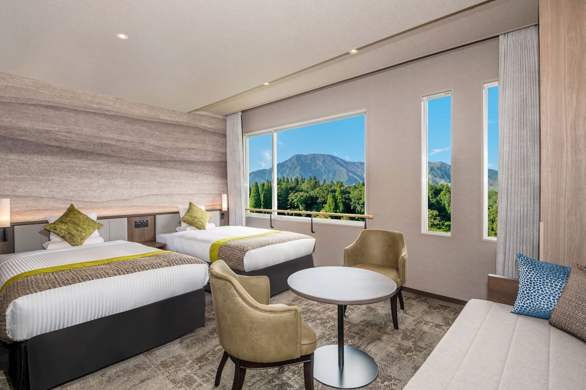 Superior Room(With Separate Shower and Toilet)(Non-smoking) | In-room safe, free WiFi, bed sheets