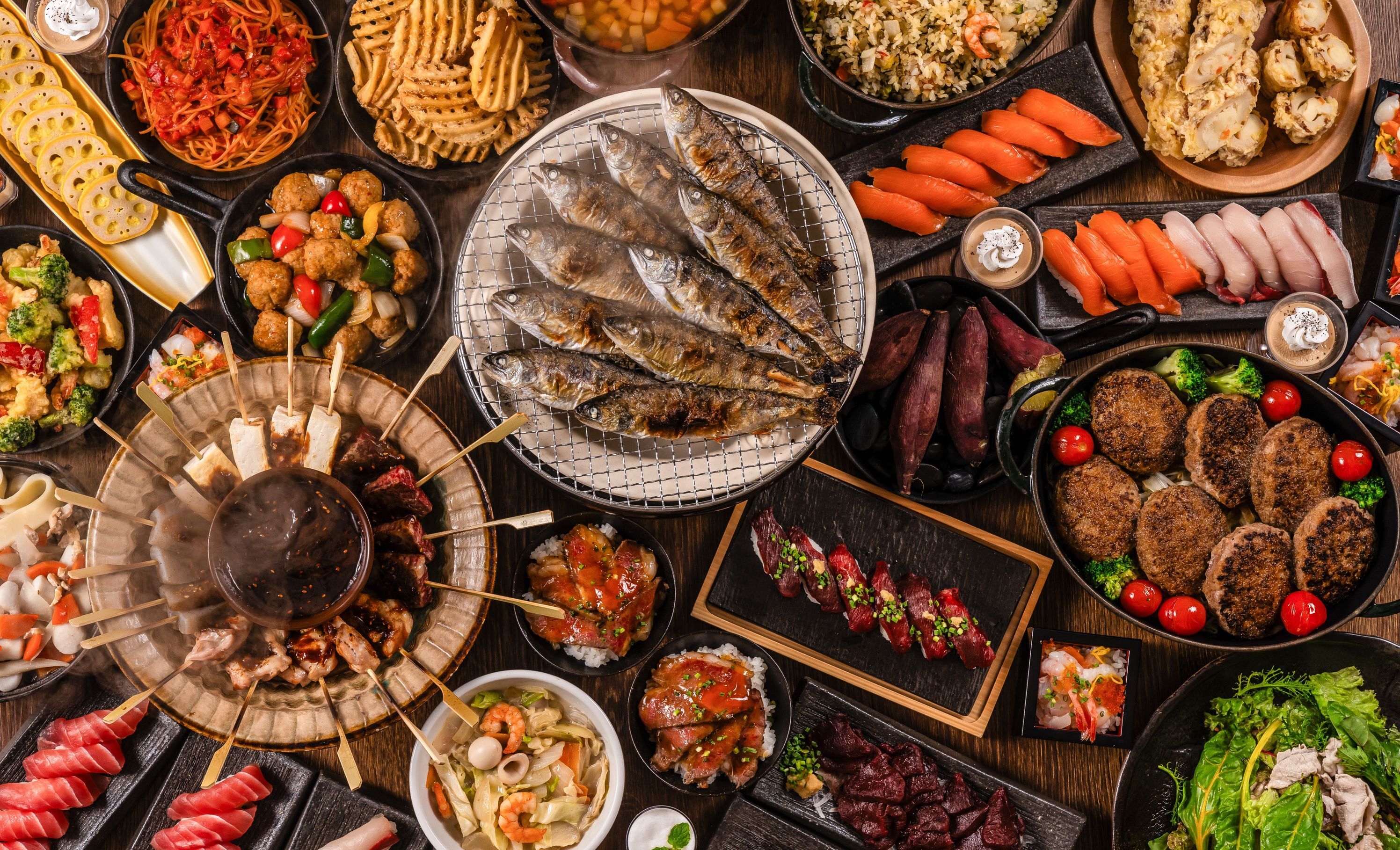 Zimmersafe, Schreibtisch, kostenloses WLAN, Bettwäsche