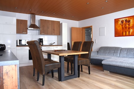 Interior. Would you like to experience a vacation in the heart of the Palatinate on the German Wine Route?