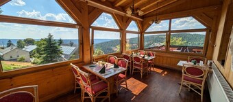 Berggasthaus และ Pension Schöne Aussicht