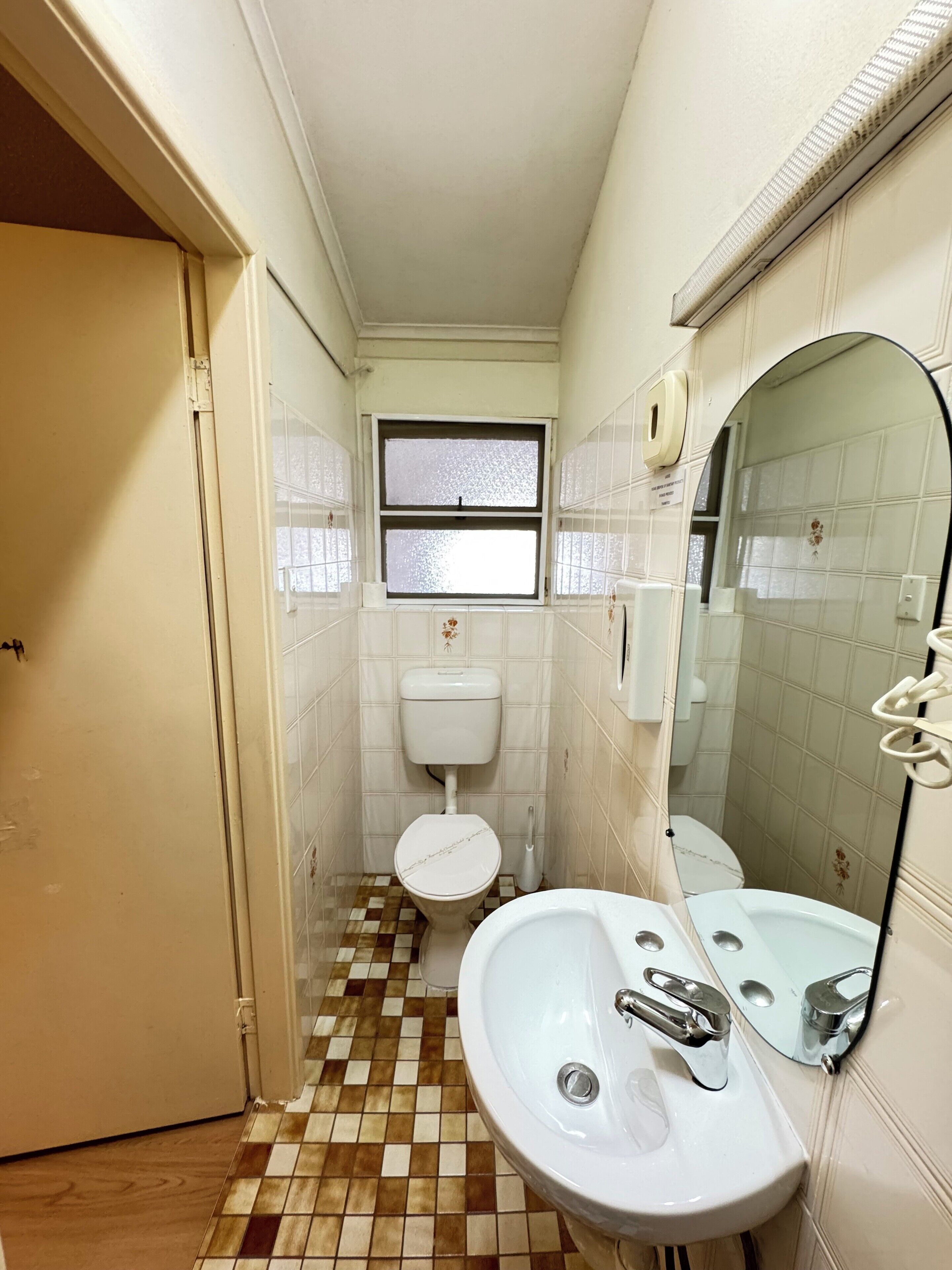 Standard Twin Room | Bathroom