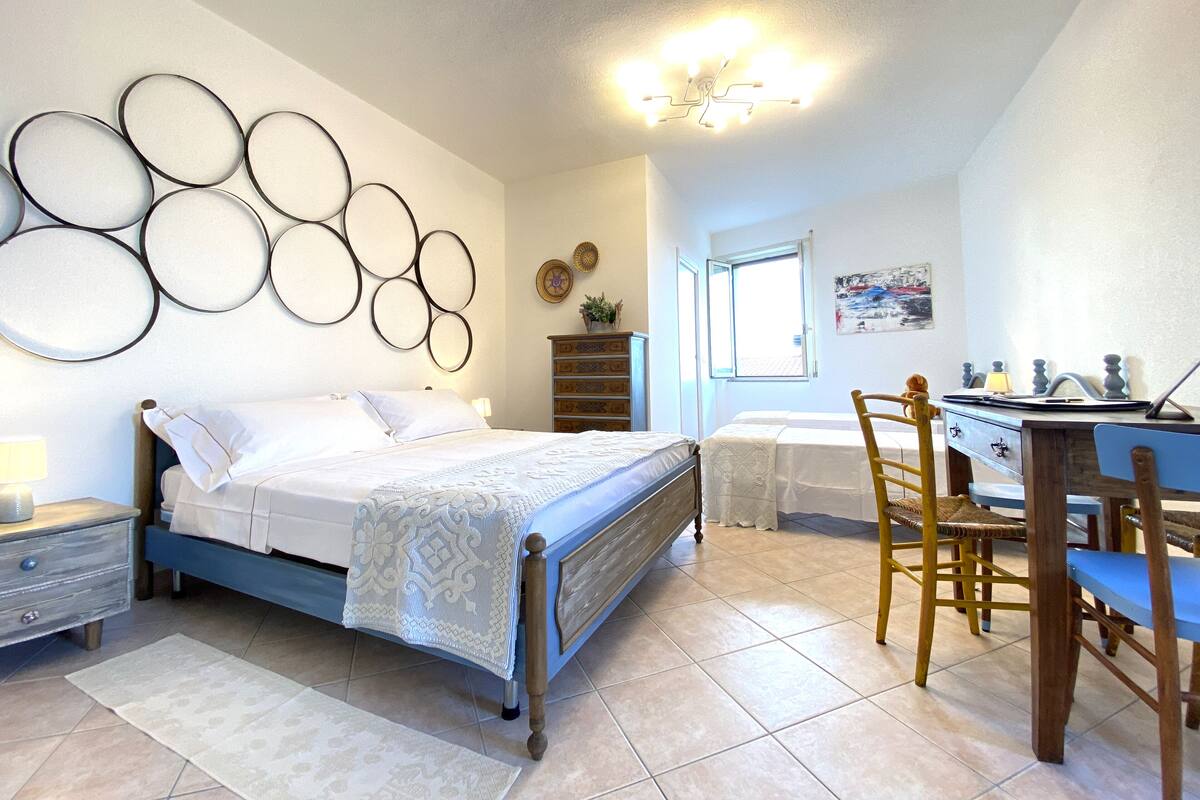 Quadruple Room (Juvanna) | Premium bedding, down comforters, Tempur-Pedic beds