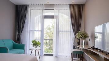 Minibar, desk, blackout drapes, free WiFi
