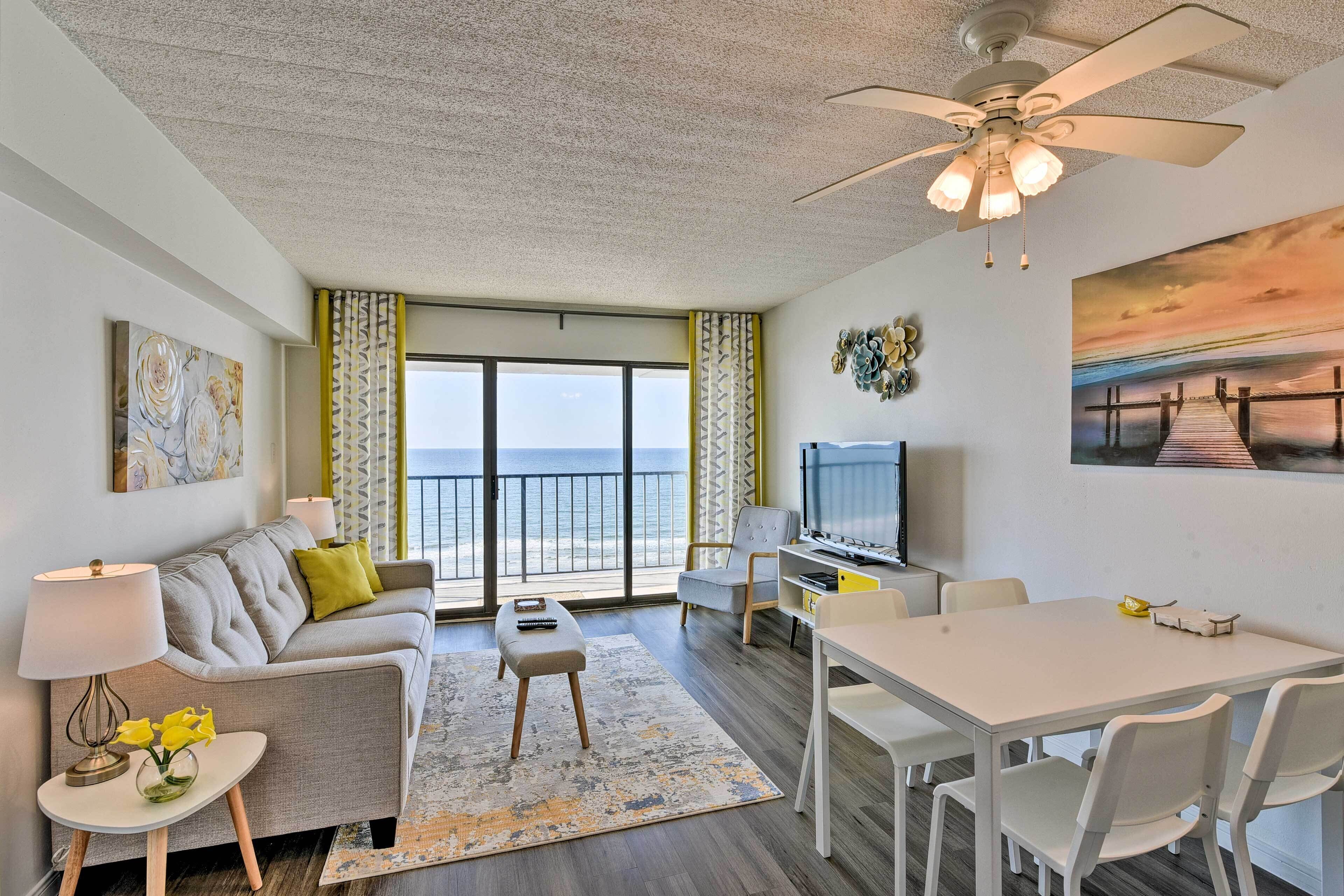 Bright Galveston Condo w/ Ocean View & Balcony!