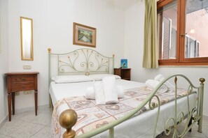 Apartment, 1 Schlafzimmer | 1 Schlafzimmer, kostenloses WLAN, Bettwäsche