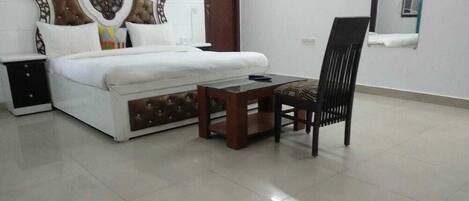 더블룸 | 책상, 노트북 작업 공간, 무료 WiFi, 침대 시트