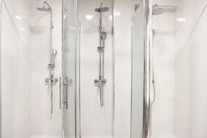 Basic Shared Dormitory (1 bed in a 4-Bed Dormitory Room) | Bathroom | Shower, towels