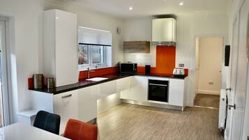 Family House, 3 Bedrooms | Private kitchen | Fridge, electric kettle, cookware/dishes/utensils
