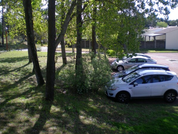 Enceinte de lâhĂ©bergement