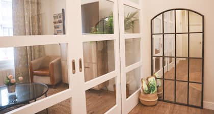 Home-loving apartment Bilbao center (with Parking space)