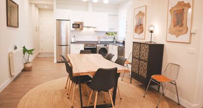 Home-loving apartment Bilbao center (with Parking space)