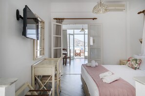 Superior Apartment | Free WiFi, bed sheets - Hara Studios and Apartments (Paros)
