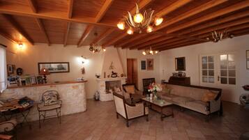 Kawasan tempat duduk lobi