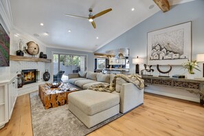 Smart TV, fireplace, books