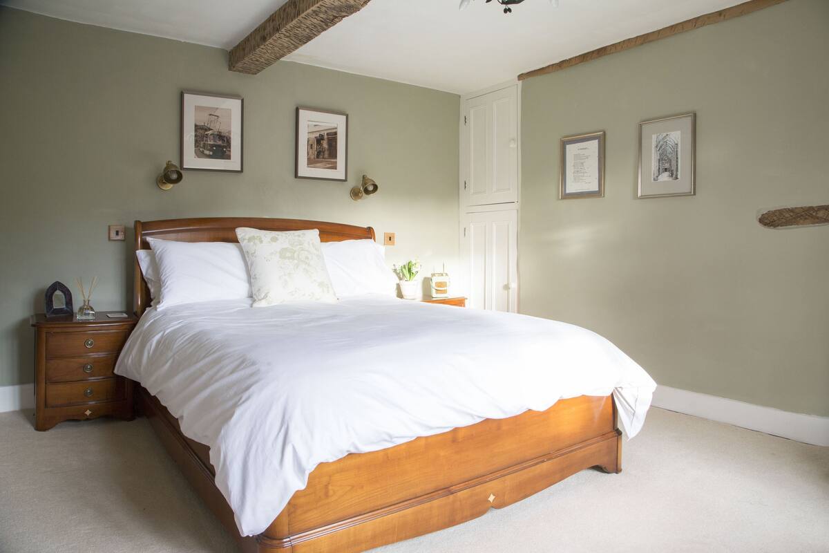 Deluxe Double Room | Egyptian cotton sheets, premium bedding, soundproofing