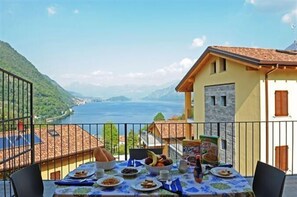 Appartement Familial, 1 lit double et 1 canapé-lit, côté montagne (Residence Eden Camelia 5) | Balcon