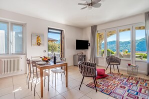 Villa Standard, 4 chambres, balcon (Villa Tremezzo) | Restauration