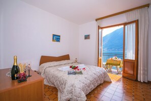 Apartamento família, vários quartos (Bella Lake View) | Vista do quarto