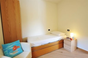 7 Schlafzimmer, Bügeleisen/Bügelbrett, WLAN, Bettwäsche