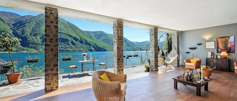 Honeymoon-Villa, Mehrere Schlafzimmer, Seeseite (La Torre Di Porlezza) | Ausblick vom Zimmer