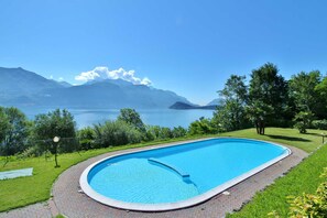 Family Apartment, Multiple Bedrooms, Mountainside (Bellavista Grande) | Pool
