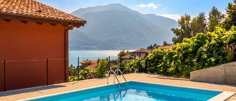Family Apartment, 2 Bedrooms, 2 Bathrooms, Mountainside (Mansarda di Pianello) | Pool | Seasonal outdoor pool