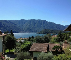 Familien-Stadtwohnung, Mehrere Betten, 2 Bäder, zum Garten hin (Casa Margareta) | Blick auf die Berge