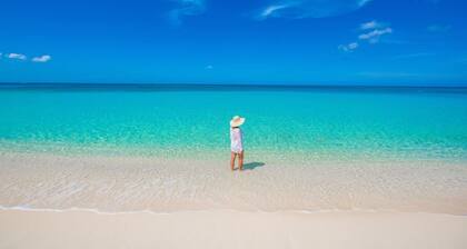 7 Mile Beach Beach Club and Pool Pavilion. Ocean views from Roof Terrace