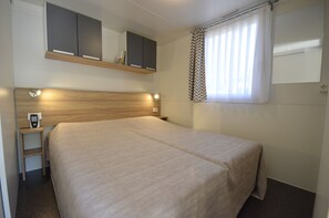 Mobile Home, 1 Bedroom | In-room safe, blackout curtains, free WiFi, bed sheets - TopCamp in Union Lido (Cavallino-Treporti)