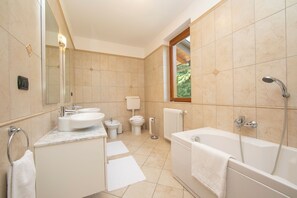Family Villa, Multiple Bedrooms, Mountainside (Villa Louise) | Bathroom | Separate tub and shower, rainfall showerhead, hair dryer, bidet - Villa Louise (San Siro)