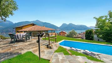 Außenpool (je nach Saison geöffnet)