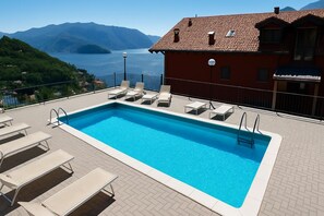 Seasonal outdoor pool - Vista d'Oro Ulivo Apt. 4 (Perledo)